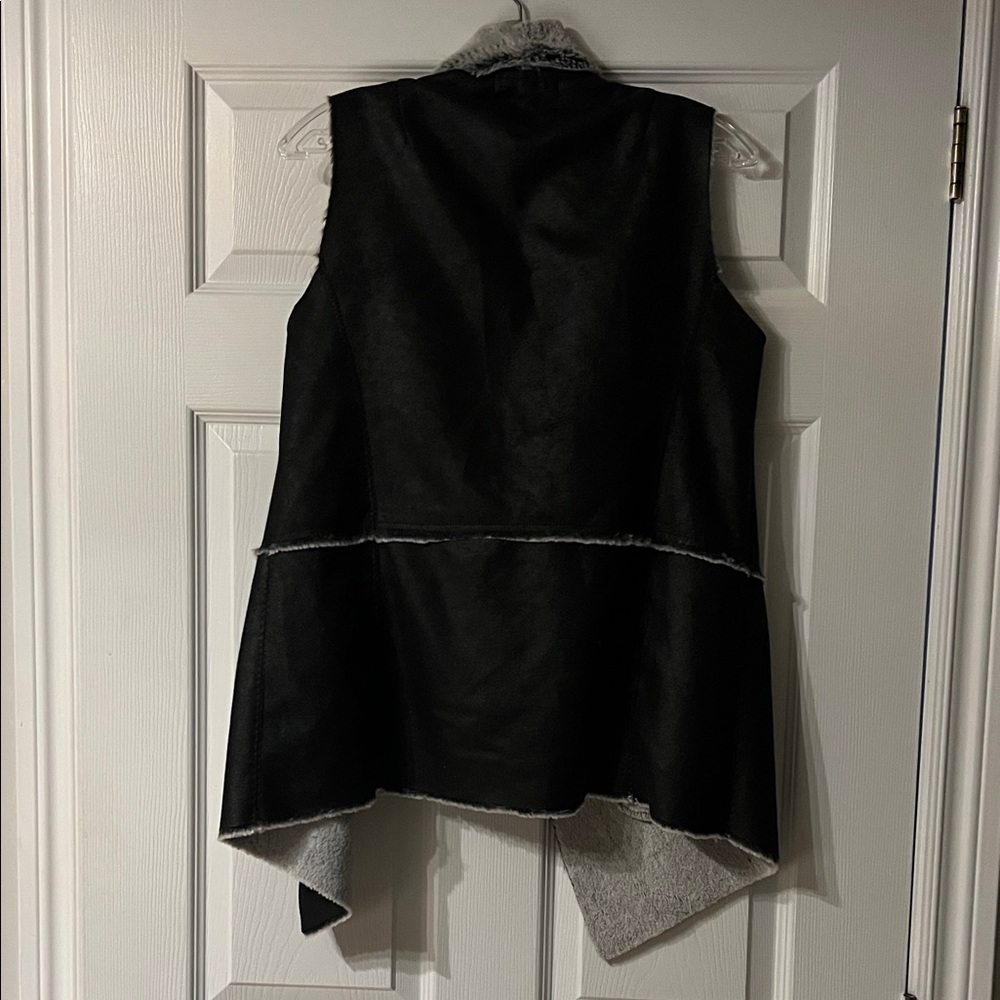 NWT - Jones New York Black and Gray Women's Vest - Picture 4 of 4